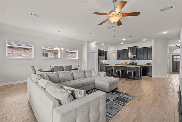 439 Bayberry Landing Way, Crosby, TX 77532