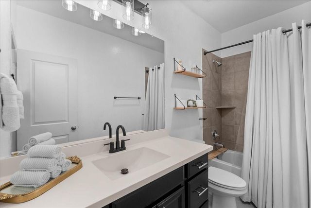 439 Bayberry Landing Way, Crosby, TX 77532