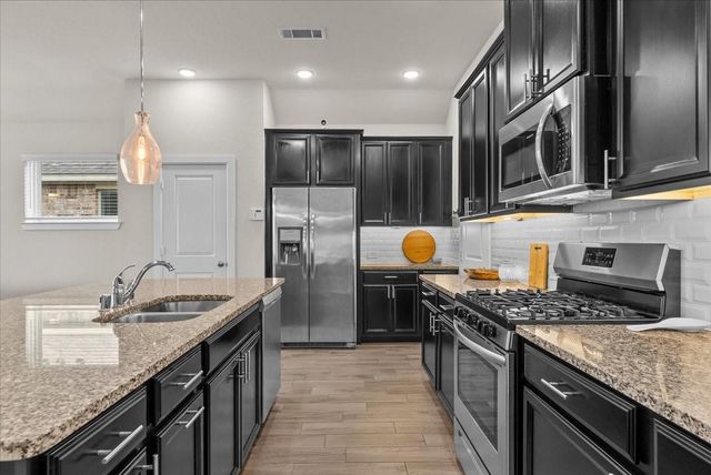439 Bayberry Landing Way, Crosby, TX 77532