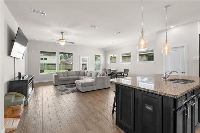 439 Bayberry Landing Way, Crosby, TX 77532