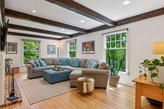 4730 Timber Ridge Place, Minnetonka, MN 55345