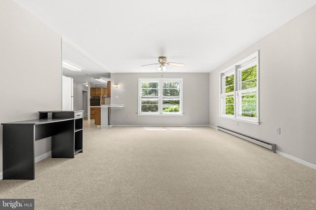 12404 WALLACE LN, Upper Marlboro, MD 20772