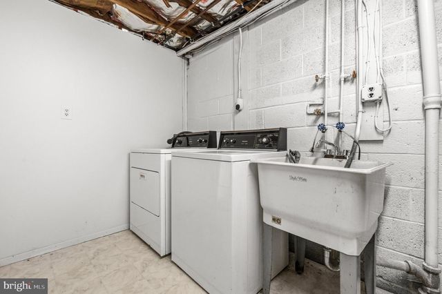 12404 WALLACE LN, Upper Marlboro, MD 20772