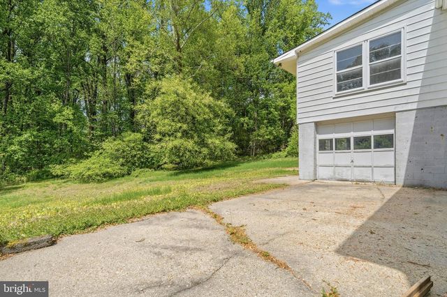 12404 WALLACE LN, Upper Marlboro, MD 20772