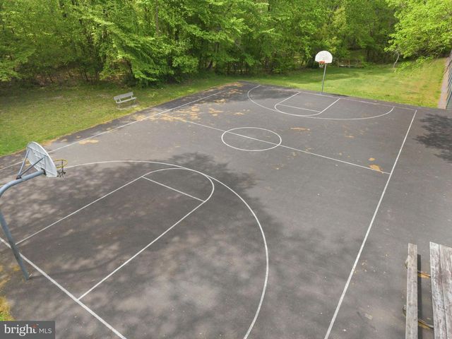 12404 WALLACE LN, Upper Marlboro, MD 20772