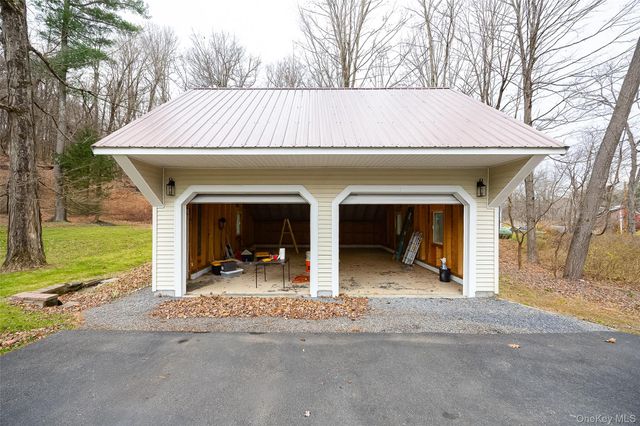 26 Saint Paul Road, Red Hook, NY 12571