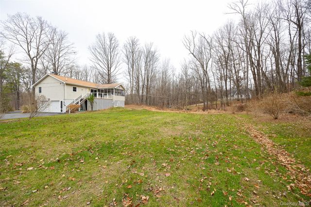 26 Saint Paul Road, Red Hook, NY 12571