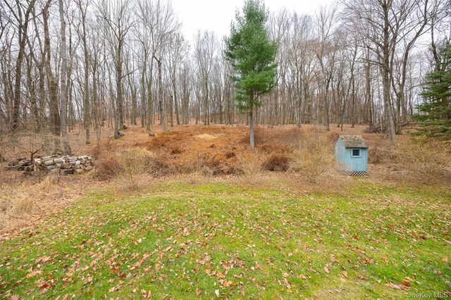 26 Saint Paul Road, Red Hook, NY 12571