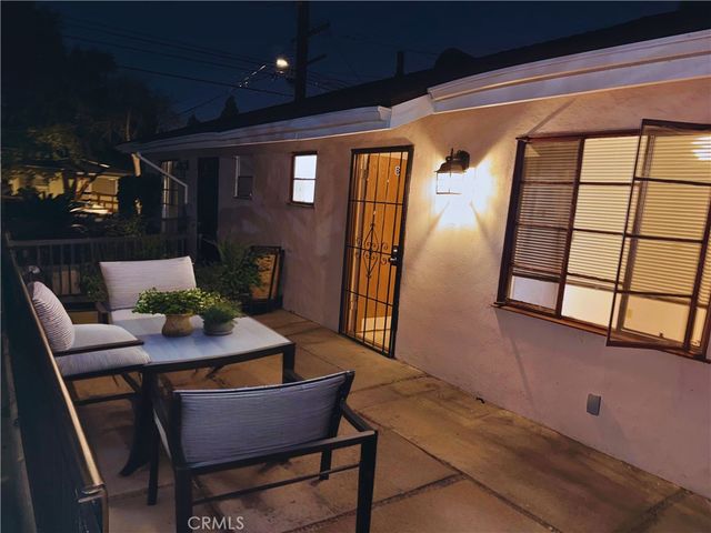 843 W Walnut B, Monrovia, CA 91016