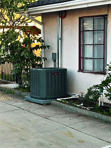 843 W Walnut B, Monrovia, CA 91016