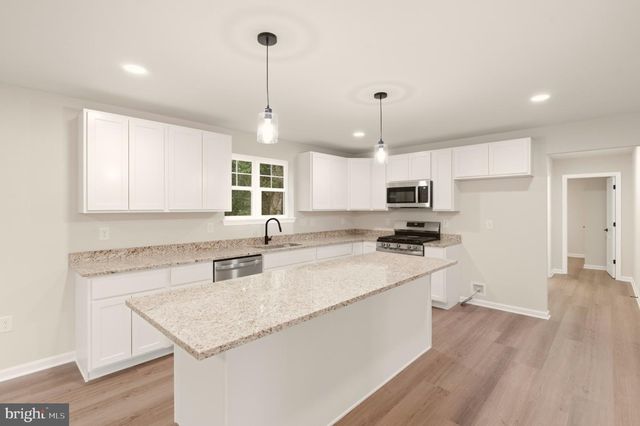 930 AURA RD, Monroeville, NJ 08343