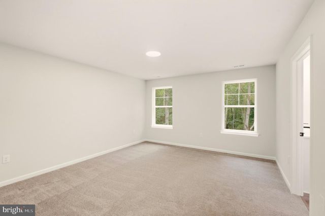 930 AURA RD, Monroeville, NJ 08343