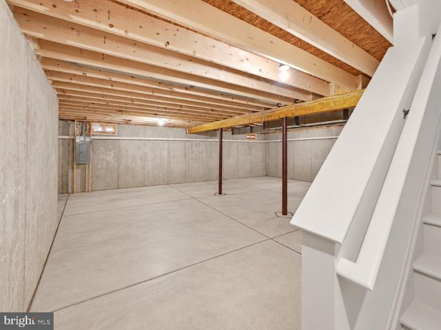 930 AURA RD, Monroeville, NJ 08343