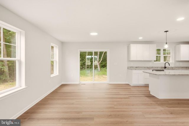 930 AURA RD, Monroeville, NJ 08343