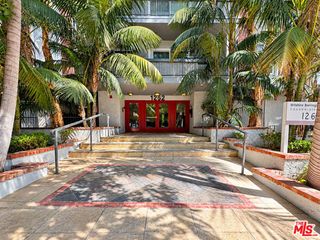 1262 S Barrington Avenue 304, Los Angeles, CA 90025