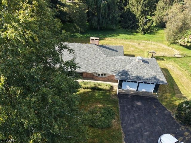 9 Brantwood Estates, Mansfield Twp., NJ 07840