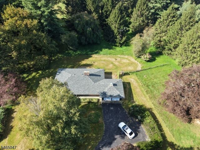 9 Brantwood Estates, Mansfield Twp., NJ 07840