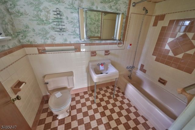 9 Brantwood Estates, Mansfield Twp., NJ 07840