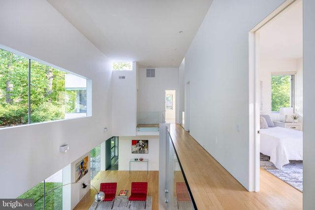 7405 HELMSDALE RD, Bethesda, MD 20817