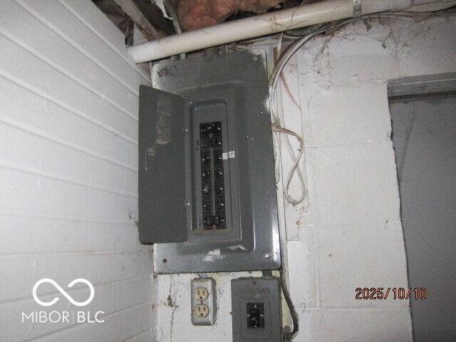 1808 N Emerson Avenue, Indianapolis, IN 46218