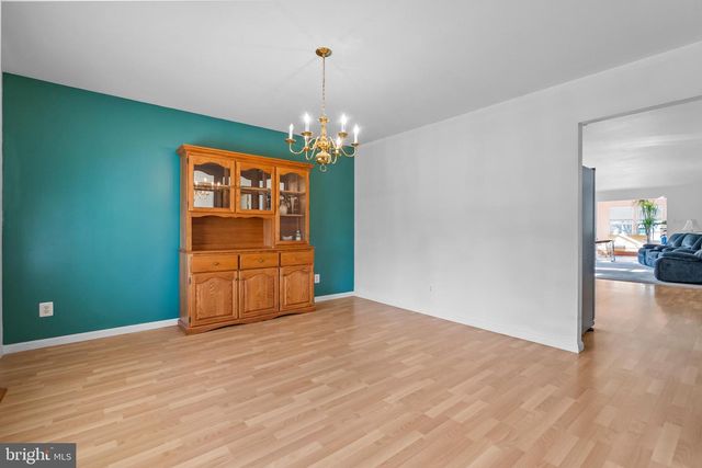 20 EAGLE RIDGE DR, Mantua, NJ 08051