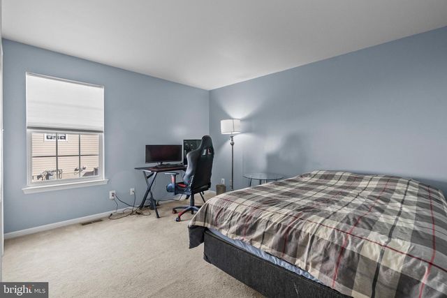 20 EAGLE RIDGE DR, Mantua, NJ 08051