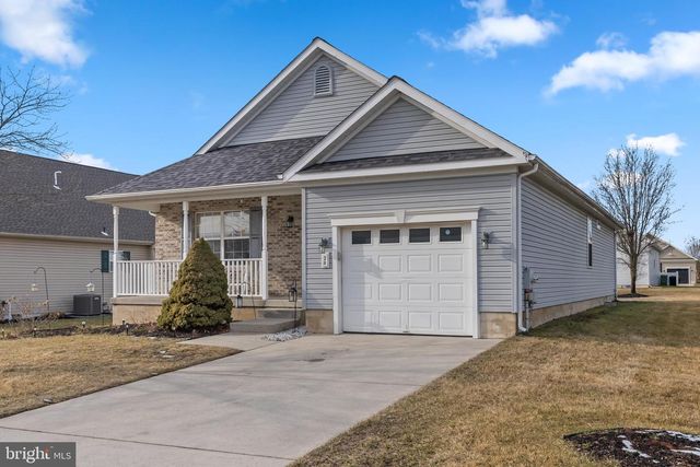 20 EAGLE RIDGE DR, Mantua, NJ 08051