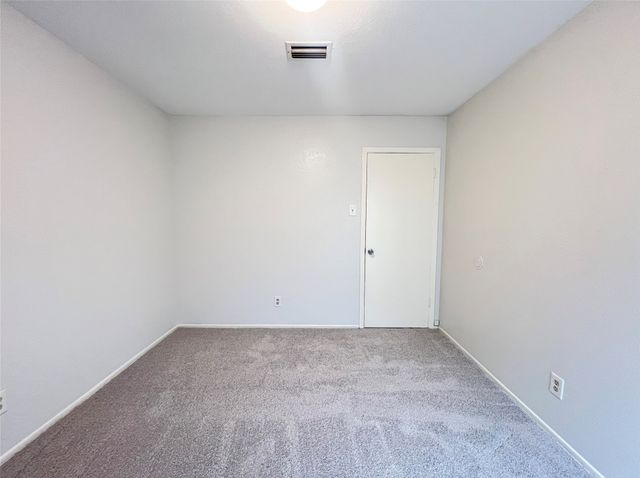 2121 Spanish Trail, Irving, TX 75060