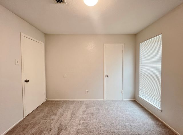 2121 Spanish Trail, Irving, TX 75060