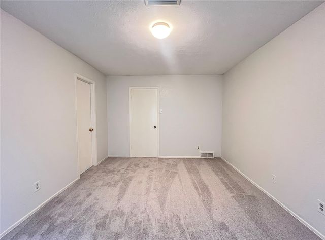 2121 Spanish Trail, Irving, TX 75060