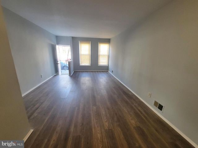 2845 HARLEM AVE, Baltimore, MD 21216