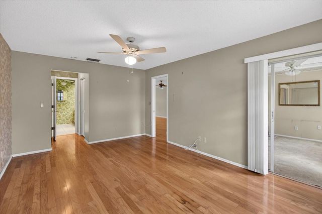 2211 LARK CIRCLE W D, Palm Harbor, FL 34684