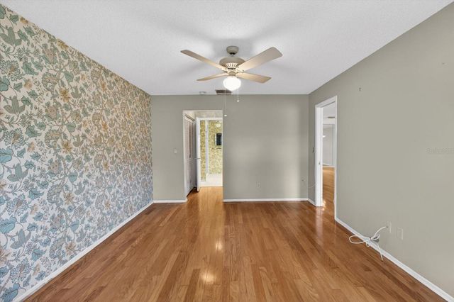 2211 LARK CIRCLE W D, Palm Harbor, FL 34684