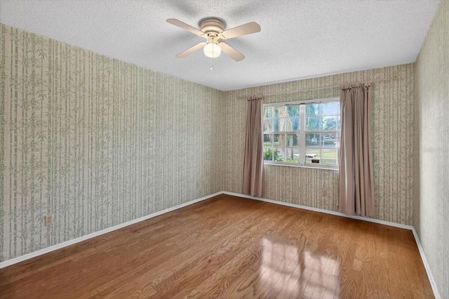 2211 LARK CIRCLE W D, Palm Harbor, FL 34684