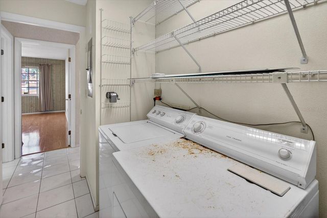 2211 LARK CIRCLE W D, Palm Harbor, FL 34684