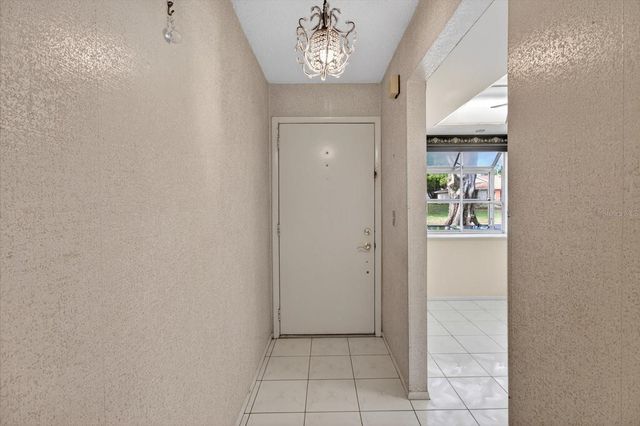 2211 LARK CIRCLE W D, Palm Harbor, FL 34684