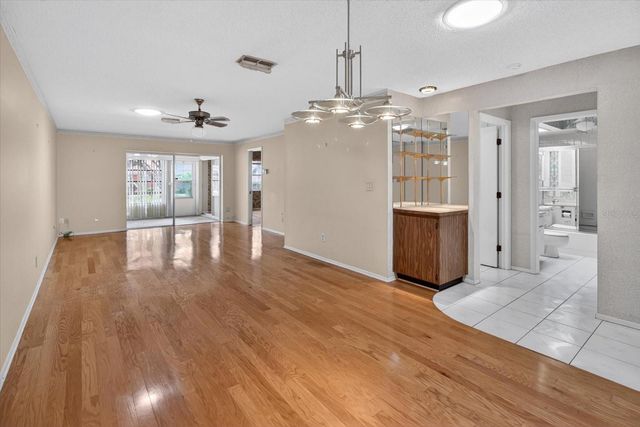 2211 LARK CIRCLE W D, Palm Harbor, FL 34684