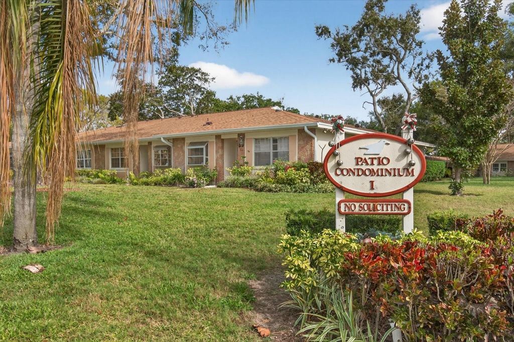 2211 LARK CIRCLE W D, Palm Harbor, FL 34684