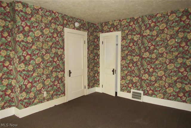 2042 W Prospect Road, Ashtabula, OH 44004