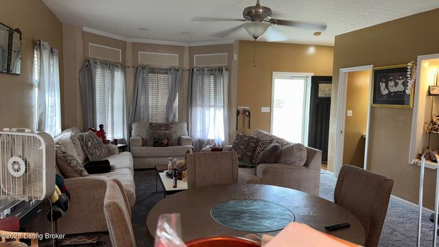 1606 Louis Coleman Jr Dr, Louisville, KY 40211