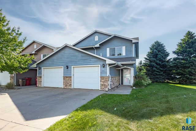 6501 S Santa Rosa Pl Place, Sioux Falls, SD 57108