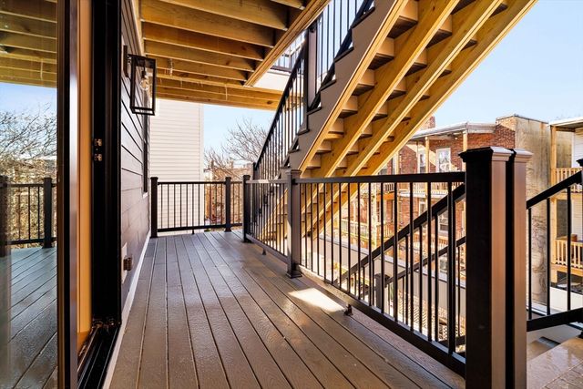 246 Bremen St 3, Boston, MA 02128