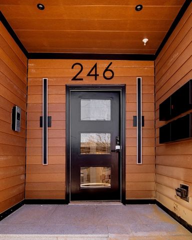246 Bremen St 3, Boston, MA 02128