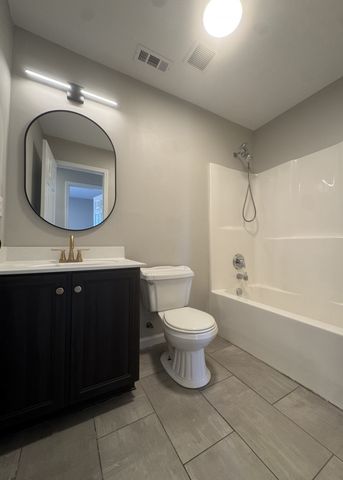2214 Burns St, Nashville, TN 37216
