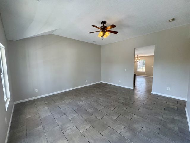 2214 Burns St, Nashville, TN 37216