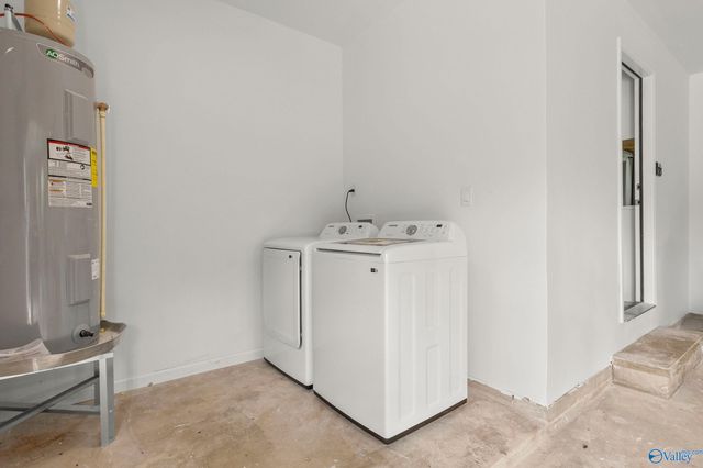 2702 Oakdale Terrace, Huntsville, AL 35810