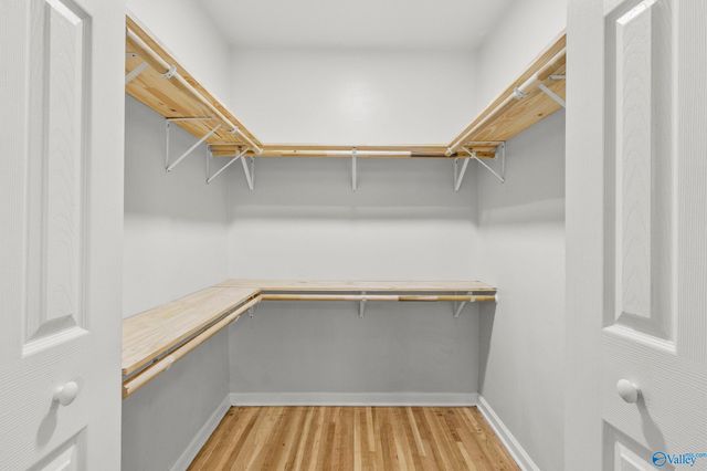 2702 Oakdale Terrace, Huntsville, AL 35810