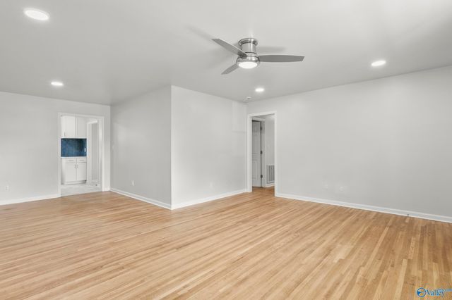 2702 Oakdale Terrace, Huntsville, AL 35810