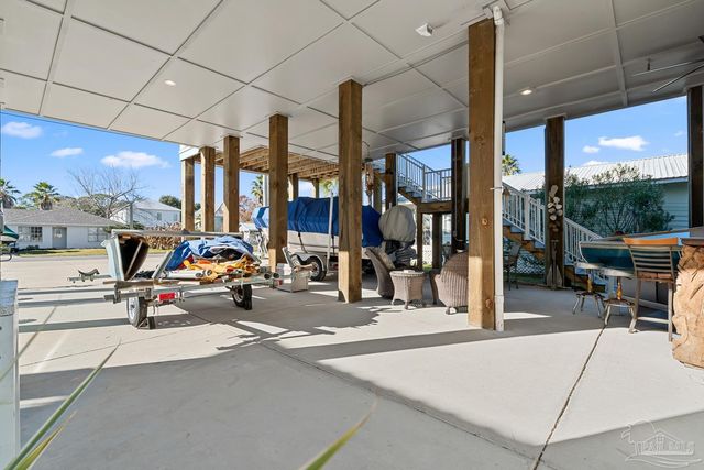 5492 Wolfhead Ave, Orange Beach, AL 36561