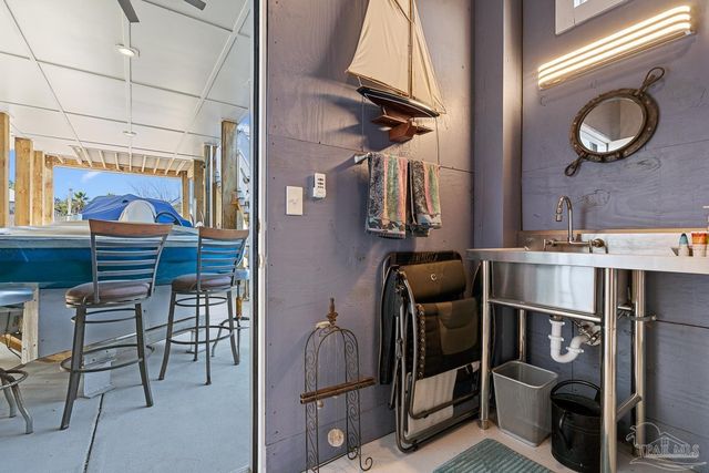 5492 Wolfhead Ave, Orange Beach, AL 36561